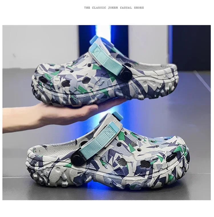 New Men's Clogs Slippers Sandal Men Garden Shoes Flat Camouflage Sandals Male Sneakers Outdoor Flip Flops Home Clogs